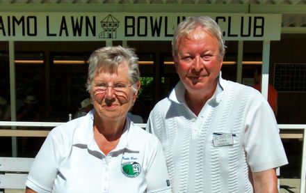 Nanaimo Lawn Bowling Club players smiling